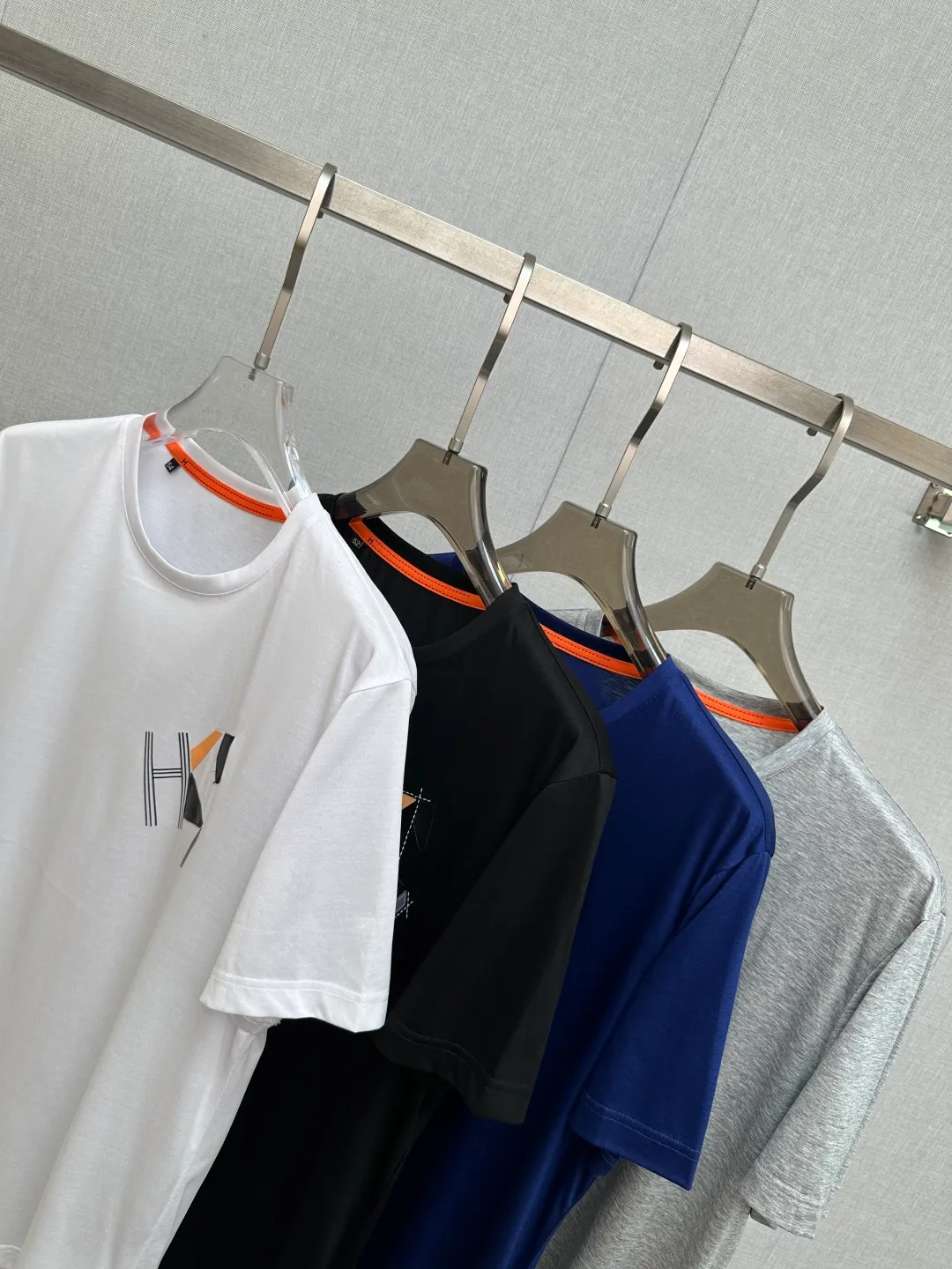 H Quality 2026 ！ ， 。 ， ， Quality ， Same Style！Size：M—3XL